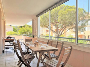 Appartement climatisé avec piscine, terrasse et parking - 6 couchages, près de la plage - FR-1-251-451